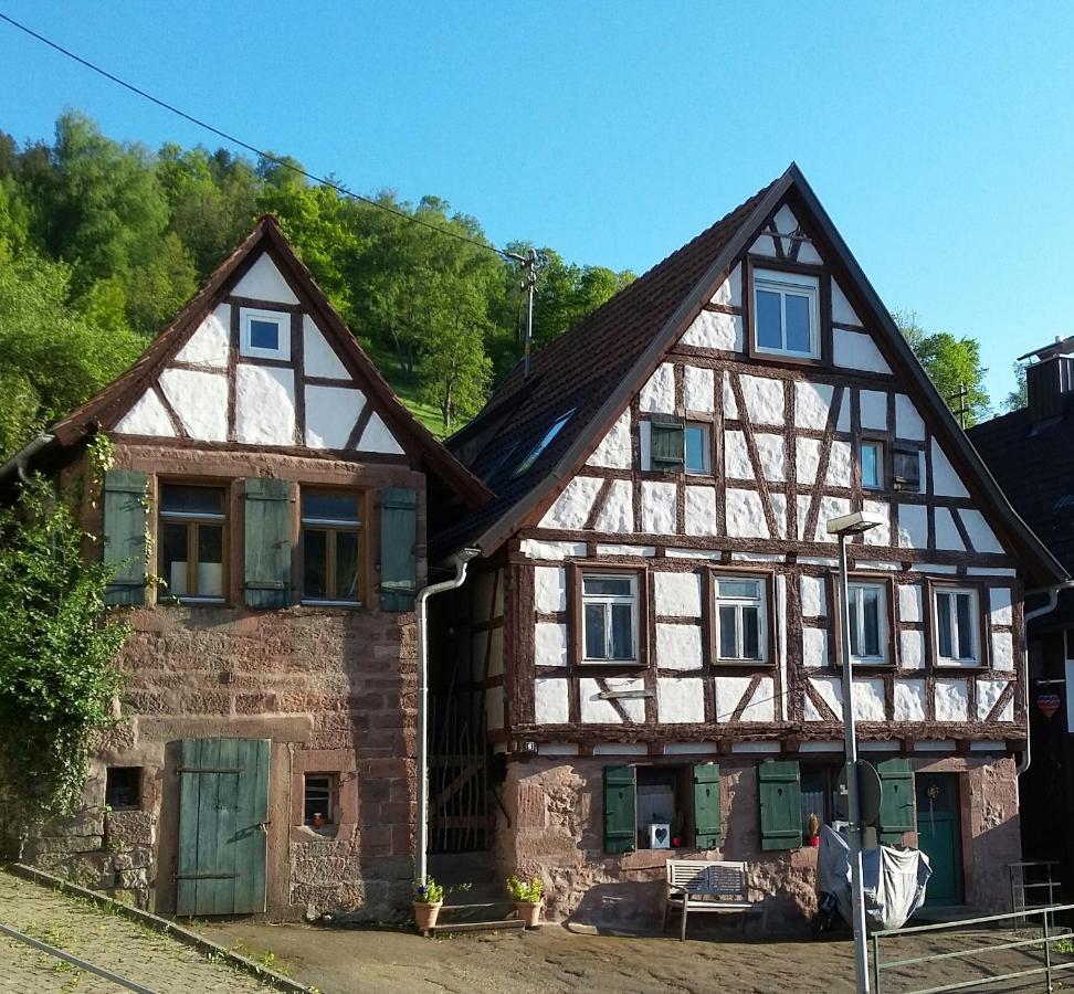Meisterhaus Alpirsbach Loft ภายนอก รูปภาพ